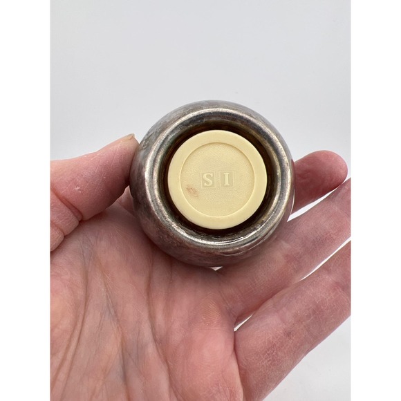 Salt and Pepper Shakers Silver Plate Cute Small Modern‎ Brutalist - Picture 3 of 7